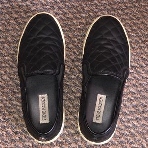 Steve madden slip ons
